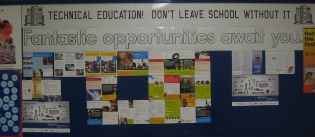 hall2.jpg